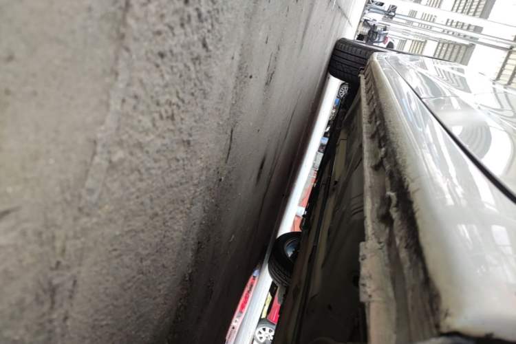 Used Honda Civic 2016 1.8L Automatic Comfort Version Left Side Sill
