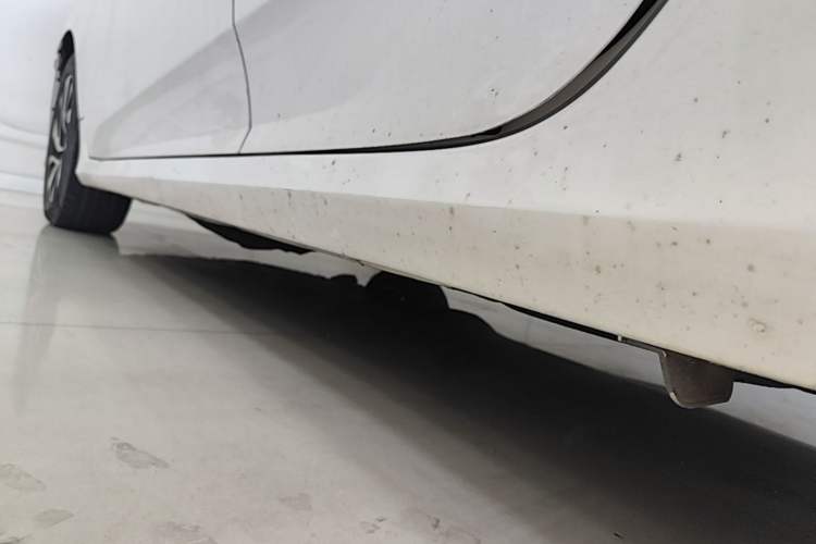 Used Honda Civic 2016 220TURBO CVT Luxury Edition Left Side Sill
