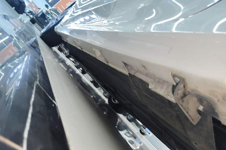 Used Honda Civic 2016 220TURBO CVT Luxury Edition Left Side Sill
