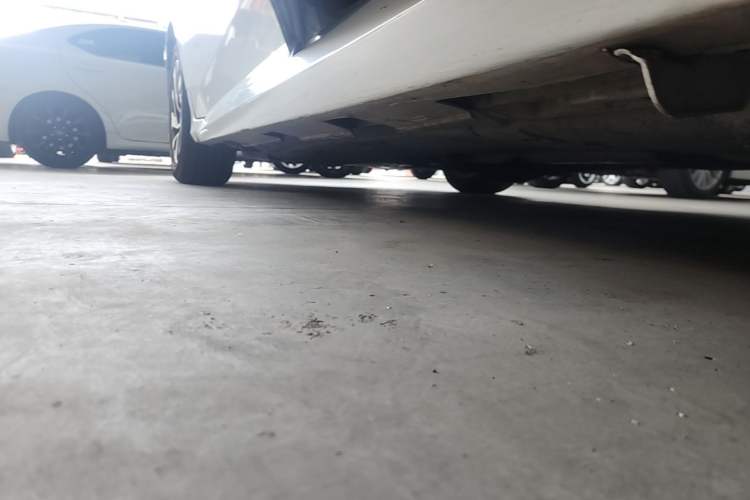 Used Honda Civic 2016 220TURBO CVT Luxury Edition Left Side Sill