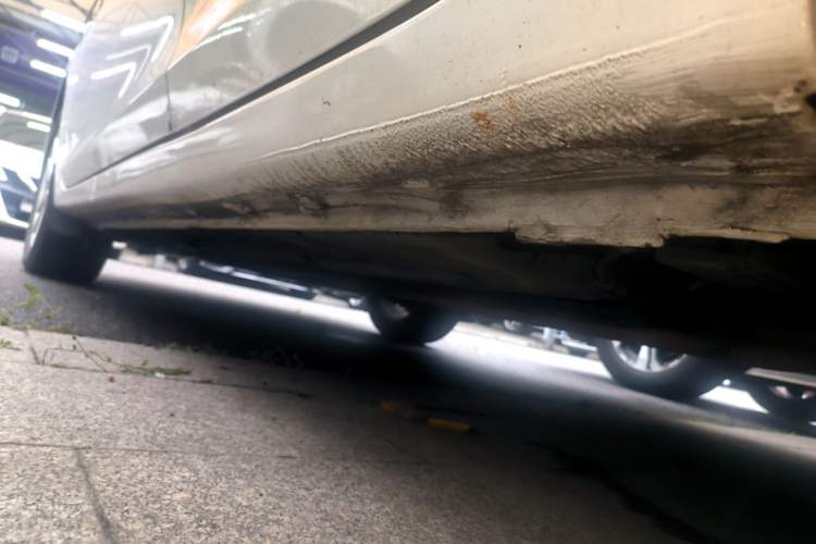 Used Honda Civic 2016 1.8L Automatic Comfort Version Left Side Sill