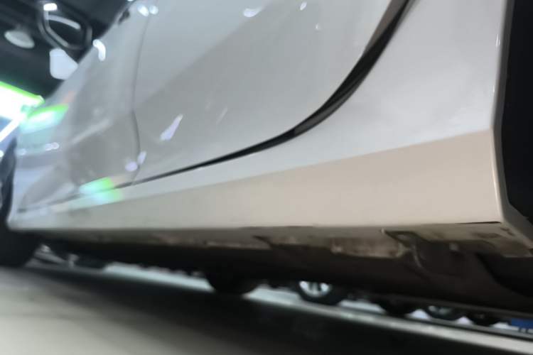 Used Honda Civic 2016 220TURBO CVT Luxury Edition Left Side Sill