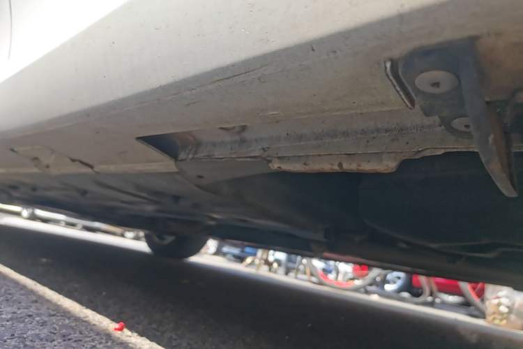 Used Honda Civic 2016 220TURBO CVT Luxury Edition Left Side Sill