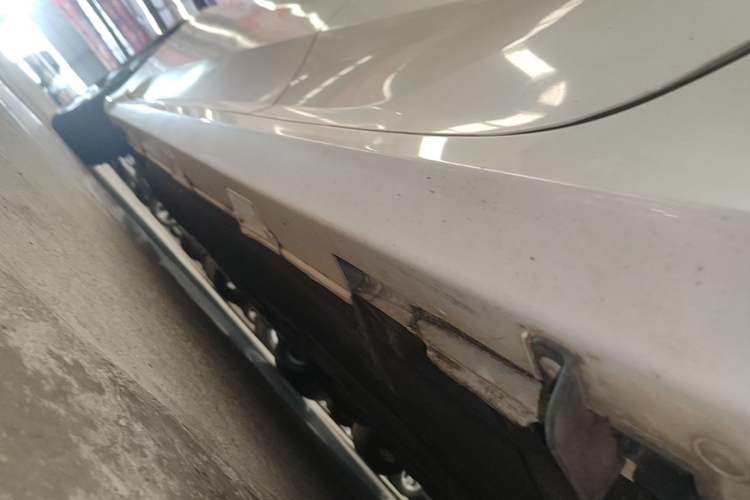 Used Honda Civic 2016 220TURBO CVT Luxury Edition Left Side Sill