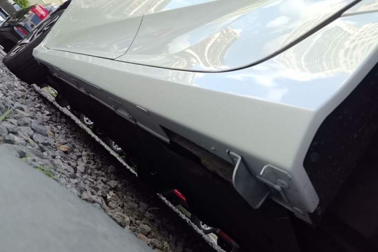 Used Honda Civic 2016 220TURBO CVT Luxury Edition Left Side Sill