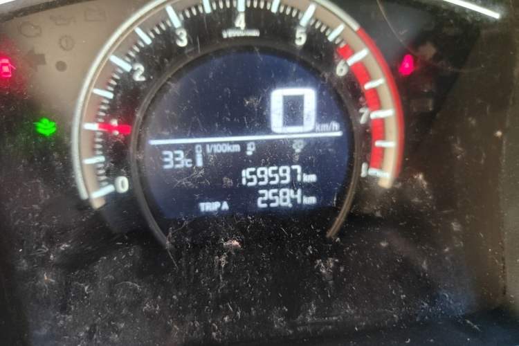 Used Honda Civic 2016 180TURBO Manual Comfort Version Odometer Close Up
