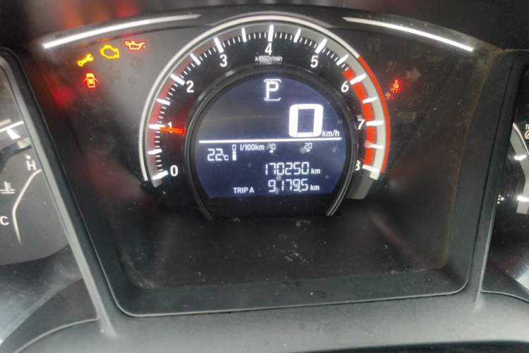 Used Honda Civic 2016 180TURBO CVT Comfort Version Odometer Close Up