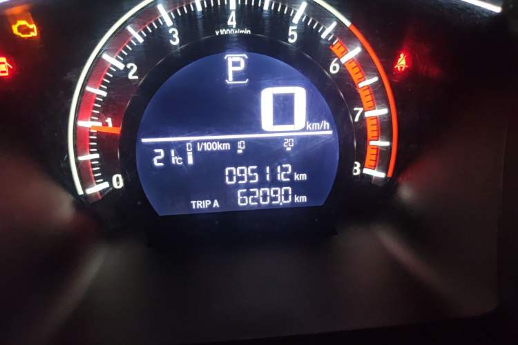 Used Honda Civic 2016 180TURBO CVT Comfort Version Odometer Close Up