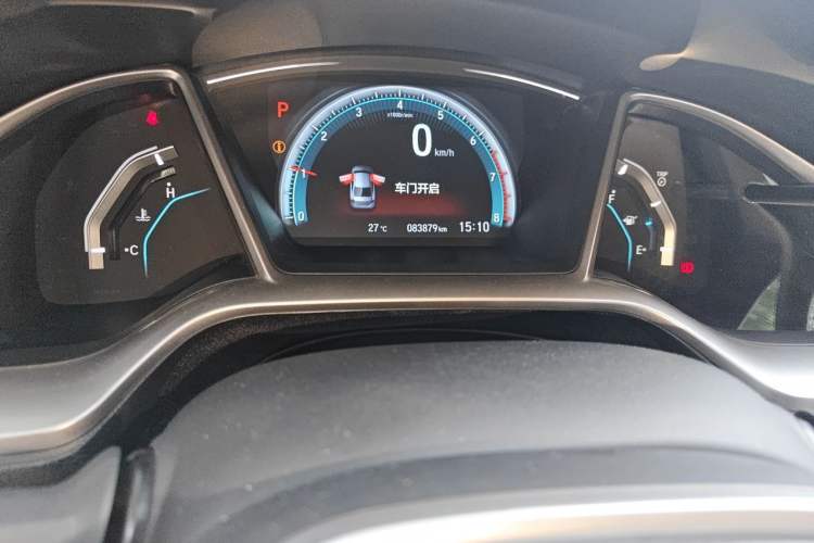 Used Honda Civic 2016 220TURBO CVT Prestige Edition Odometer Close Up