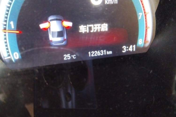 Used Honda Civic 2016 220TURBO CVT Luxury Edition Odometer Close Up