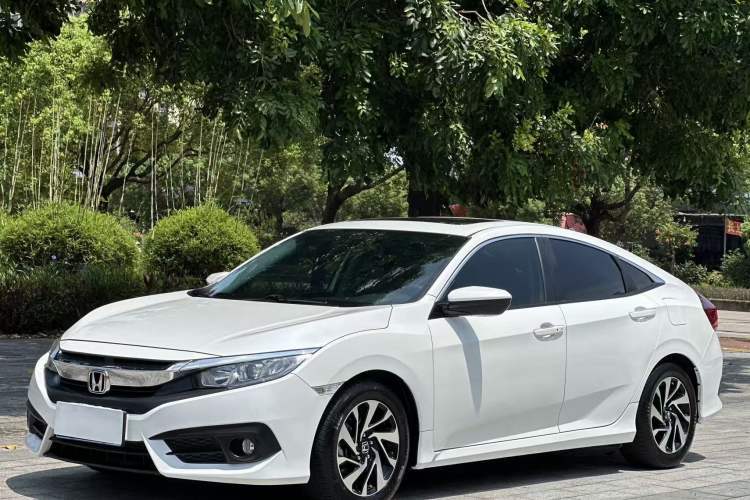 Used Honda Civic 2016 220TURBO CVT Luxury Edition Guazi used car, China used car export, Used car for sale, Used cars, Cheapest cars for sale