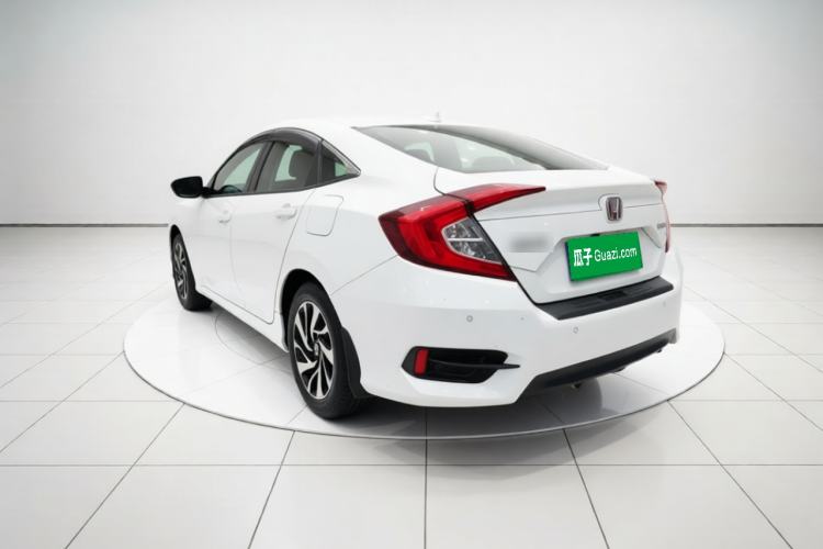 Used Honda Civic 2016 220TURBO CVT Luxury Edition Rear Left 45 Deg
