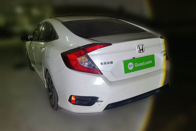 Used Honda Civic 2016 220TURBO CVT Luxury Edition Rear Left 45 Deg