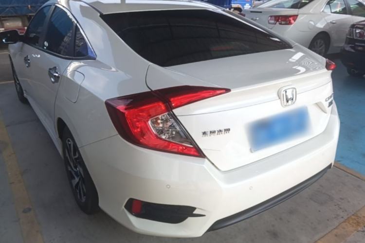 Used Honda Civic 2016 220TURBO CVT Luxury Edition Rear Left 45 Deg