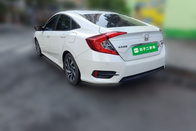 Used Honda Civic 2016 220TURBO CVT Luxury Edition Rear Left 45 Deg