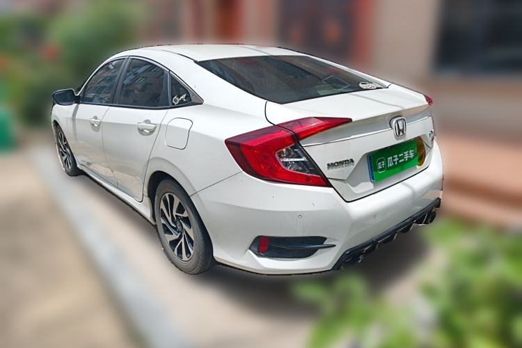 Used Honda Civic 2016 220TURBO CVT Luxury Edition Rear Left 45 Deg