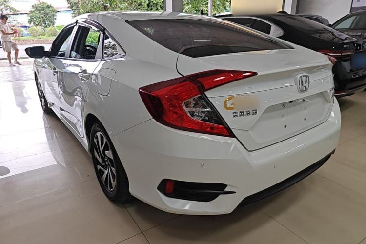 Used Honda Civic 2016 220TURBO CVT Luxury Edition Rear Left 45 Deg