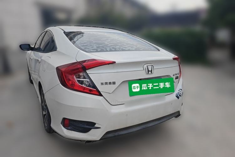 Used Honda Civic 2016 220TURBO CVT Luxury Edition Rear Left 45 Deg