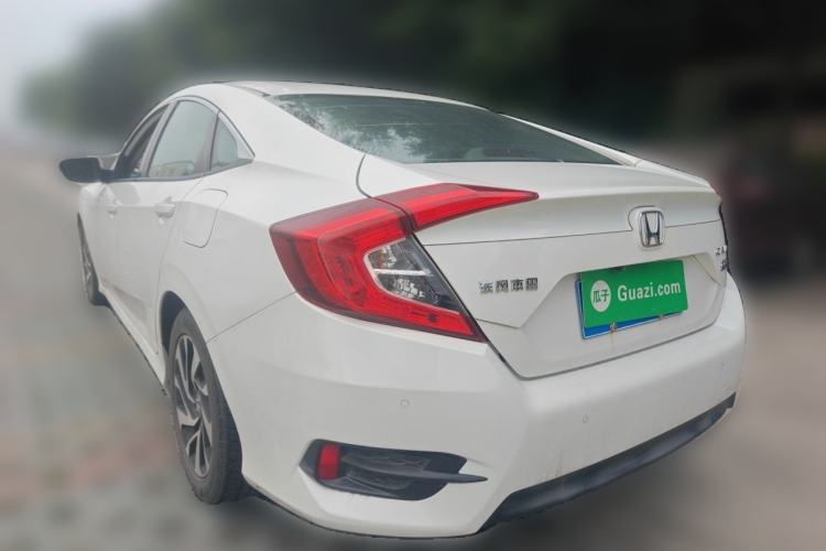 Used Honda Civic 2016 220TURBO Manual Luxury Edition Rear Left 45 Deg