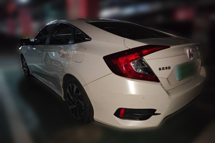 Used Honda Civic 2016 220TURBO CVT Luxury Edition Rear Left 45 Deg