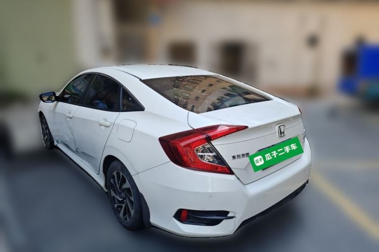 Used Honda Civic 2016 220TURBO CVT Luxury Edition Rear Left 45 Deg