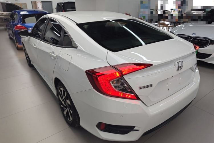 Used Honda Civic 2016 220TURBO CVT Luxury Edition Rear Left 45 Deg