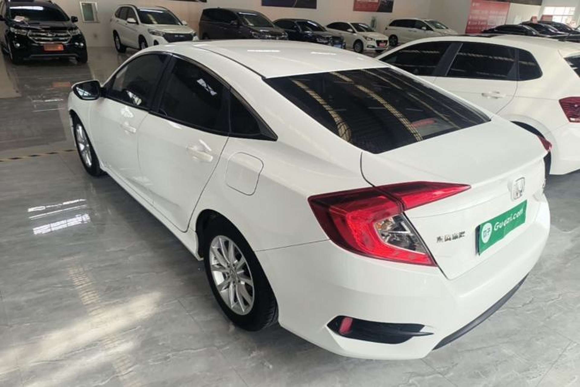 Used Honda Civic 2016 180TURBO CVT Comfort Version Rear Left 45 Deg