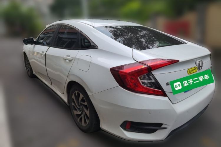 Used Honda Civic 2016 220TURBO CVT Luxury Edition Rear Left 45 Deg