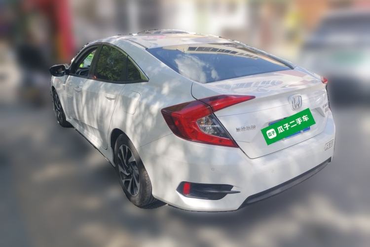 Used Honda Civic 2016 220TURBO Manual Luxury Edition Rear Left 45 Deg