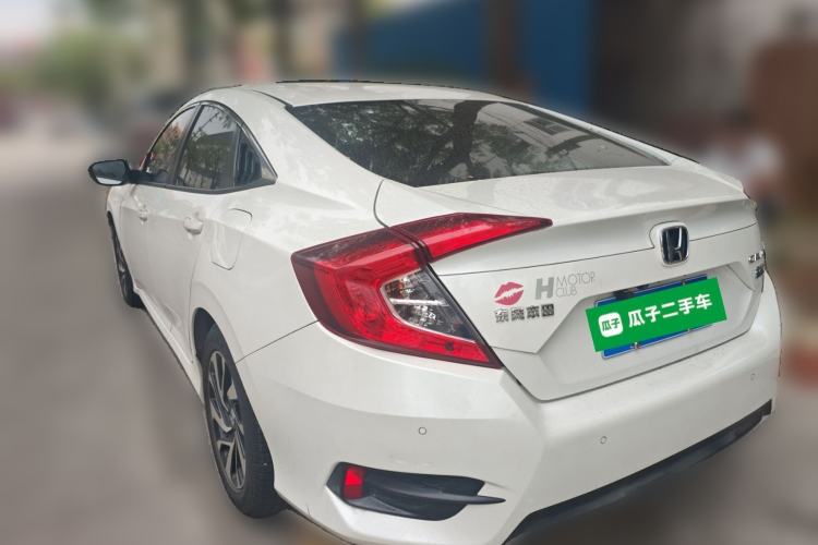 Used Honda Civic 2016 220TURBO CVT Luxury Edition Rear Left 45 Deg