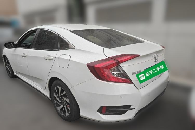 Used Honda Civic 2016 220TURBO CVT Luxury Edition Rear Left 45 Deg