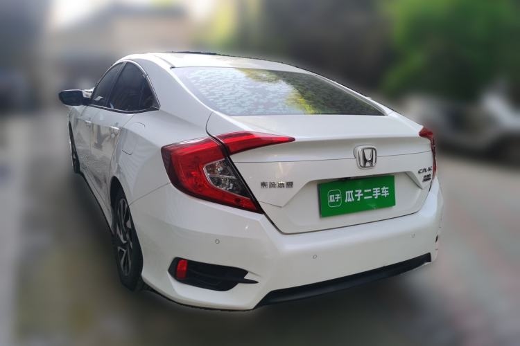 Used Honda Civic 2016 220TURBO CVT Luxury Edition Rear Left 45 Deg