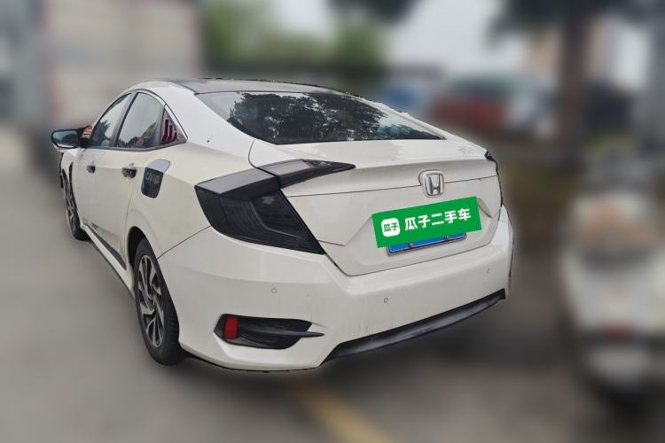 Used Honda Civic 2016 220TURBO CVT Luxury Edition Rear Left 45 Deg