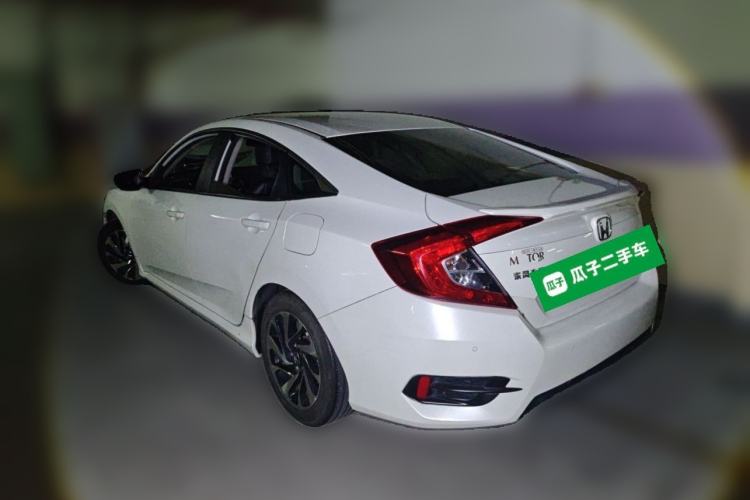 Used Honda Civic 2016 220TURBO CVT Luxury Edition Rear Left 45 Deg