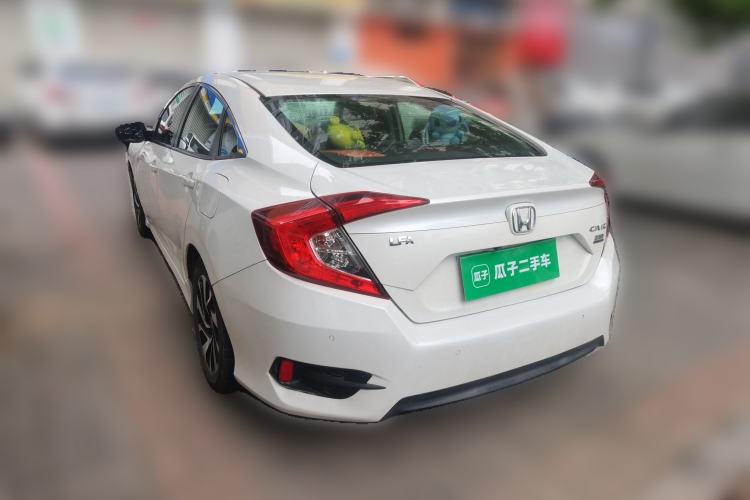 Used Honda Civic 2016 220TURBO CVT Luxury Edition Rear Left 45 Deg
