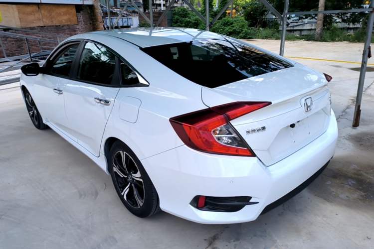 Used Honda Civic 2016 220TURBO CVT Prestige Edition Rear Left 45 Deg