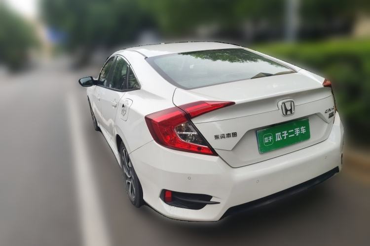 Used Honda Civic 2016 220TURBO CVT Luxury Edition Rear Left 45 Deg