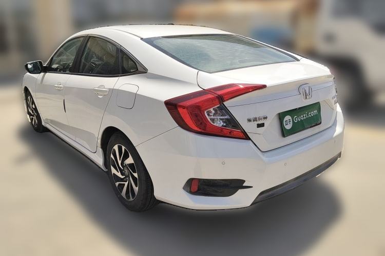 Used Honda Civic 2016 220TURBO CVT Luxury Edition Rear Left 45 Deg