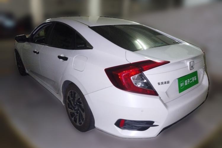 Used Honda Civic 2016 220TURBO Manual Luxury Edition Rear Left 45 Deg