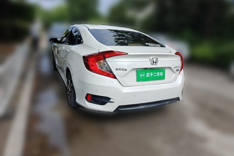 Used Honda Civic 2016 220TURBO Manual Luxury Edition Rear Left 45 Deg