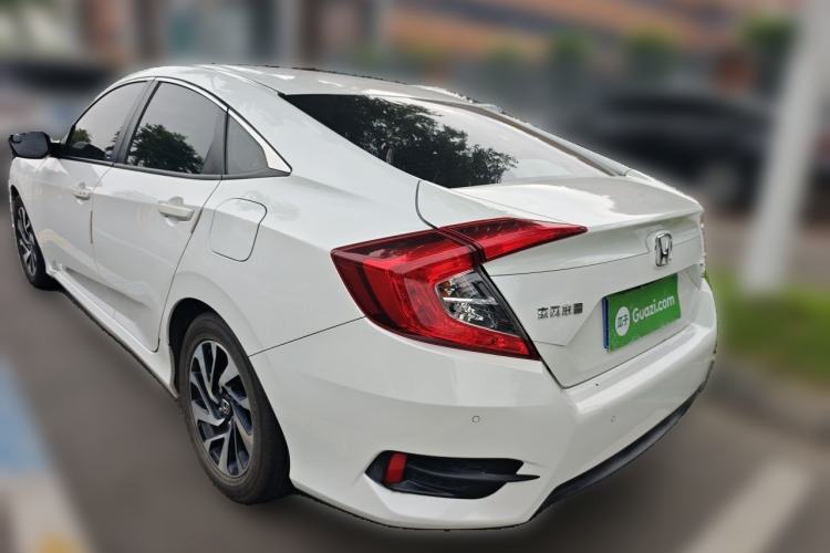 Used Honda Civic 2016 220TURBO CVT Luxury Edition Rear Left 45 Deg
