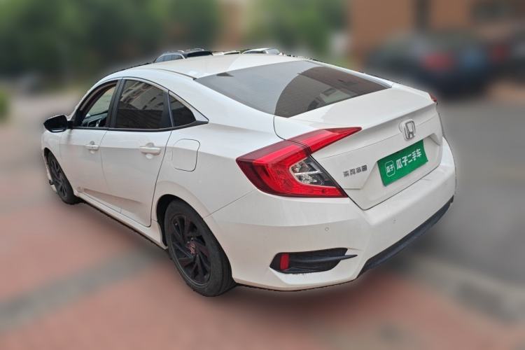 Used Honda Civic 2016 220TURBO CVT Luxury Edition Rear Left 45 Deg