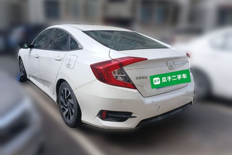 Used Honda Civic 2016 220TURBO CVT Luxury Edition Rear Left 45 Deg