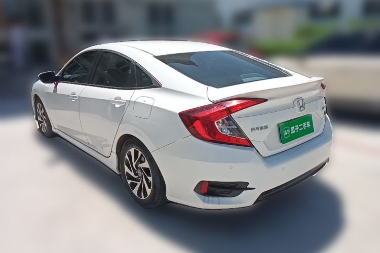 Used Honda Civic 2016 220TURBO CVT Luxury Edition Rear Left 45 Deg