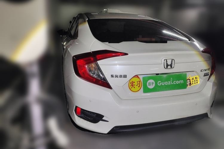 Used Honda Civic 2016 220TURBO CVT Luxury Edition Rear Left 45 Deg