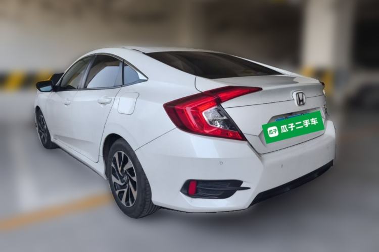 Used Honda Civic 2016 220TURBO CVT Luxury Edition Rear Left 45 Deg