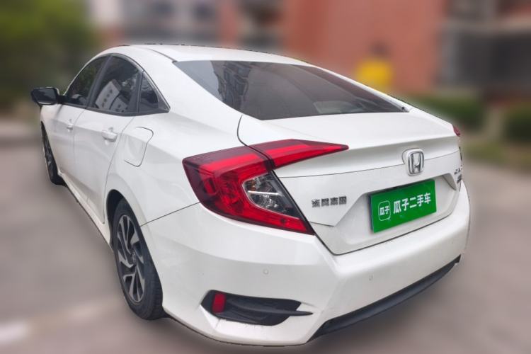 Used Honda Civic 2016 220TURBO CVT Luxury Edition Rear Left 45 Deg