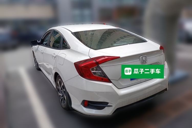 Used Honda Civic 2016 220TURBO CVT Luxury Edition Rear Left 45 Deg