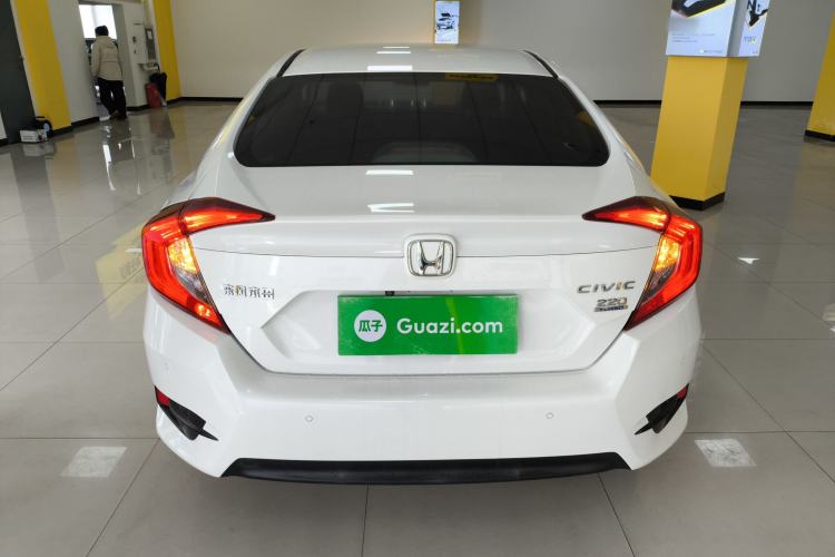 Used Honda Civic 2016 220TURBO Manual Luxury Edition Rear