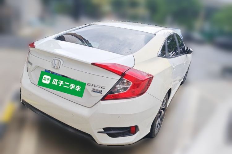 Used Honda Civic 2016 220TURBO CVT Luxury Edition Rear Right 45 Deg